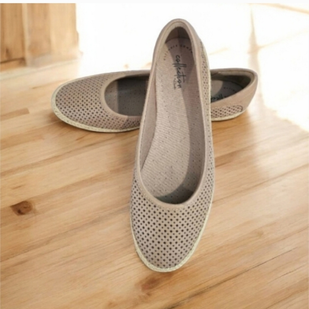 NWT Clark's Women's Tan Flexy Round Toe Ballet Flats Size-9 - Picture 7 of 7